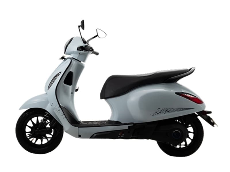 Chetak 3001 STD Cyber White