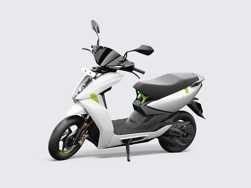 450S 122 Range Still White