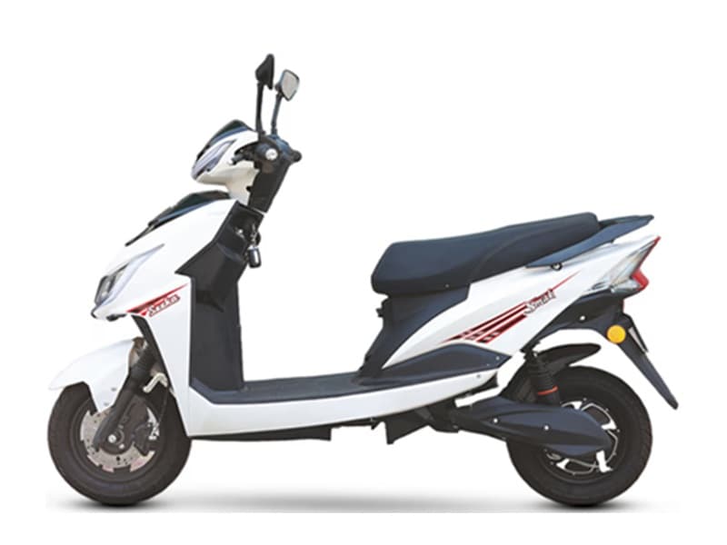 Smak 2.4 kWh Pure White