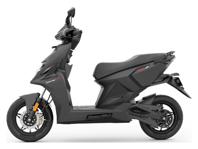 Simple One S 3.7 kWh Brazen Black