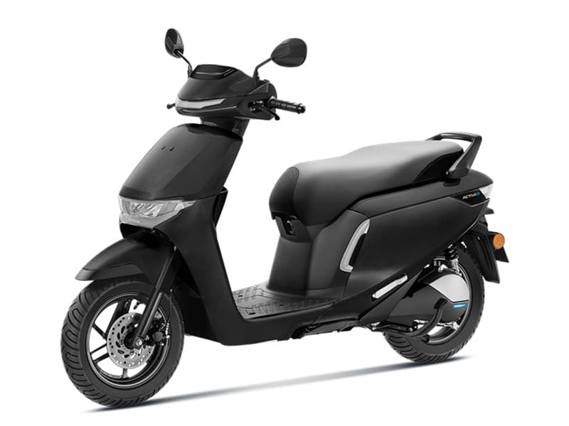 Activa e STD Pearl Igneous Black
