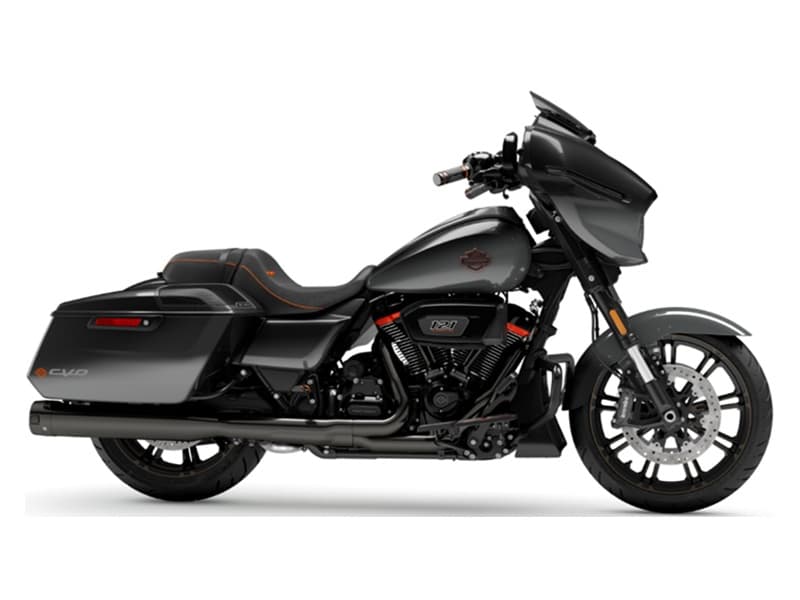 CVO Street Glide Scorched Chrome - Raven Fade