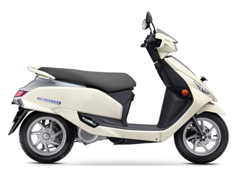 E Access STD Pearl Grace White And Metallic Mat Fibroin Gray